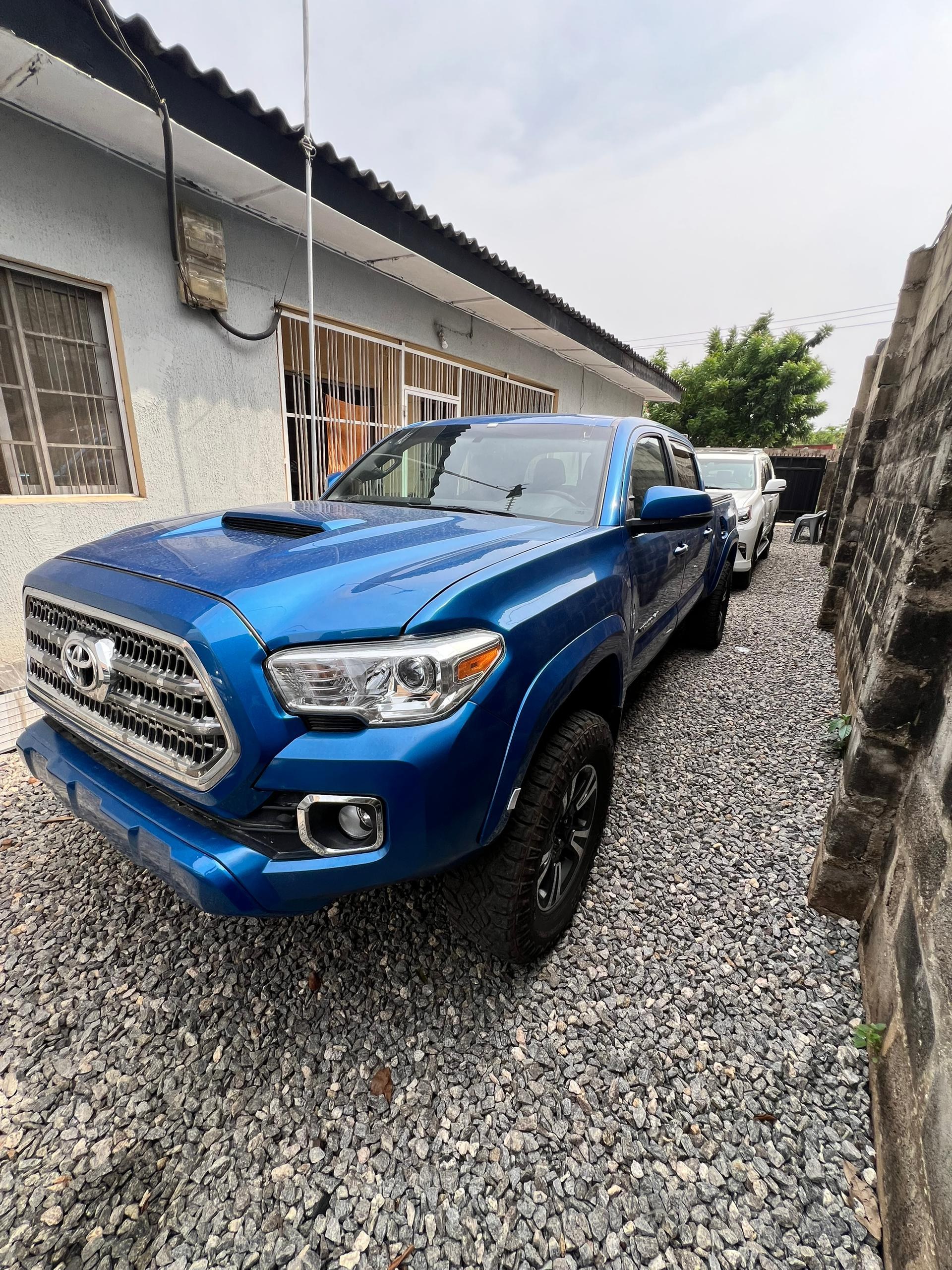 2016 Toyota Tacoma TRD