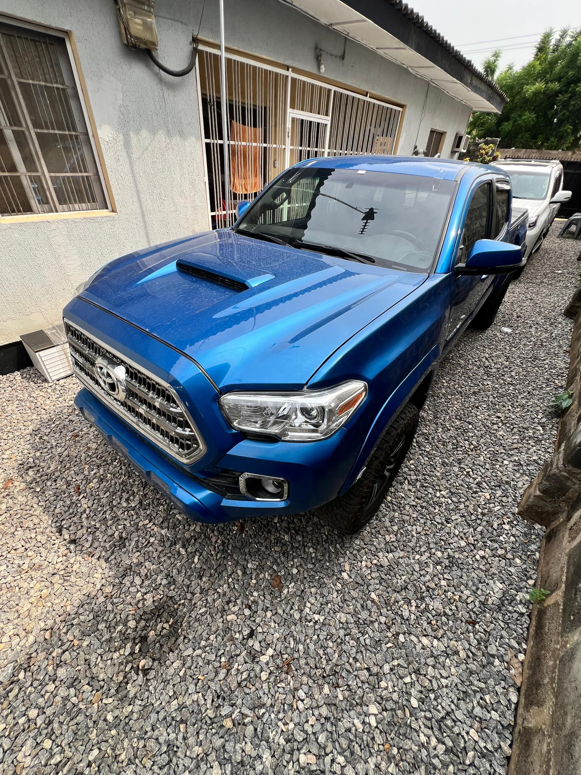 2016 Toyota Tacoma TRD